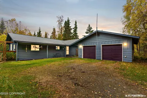 12240 Freedom Rd, Anchorage, AK 99516