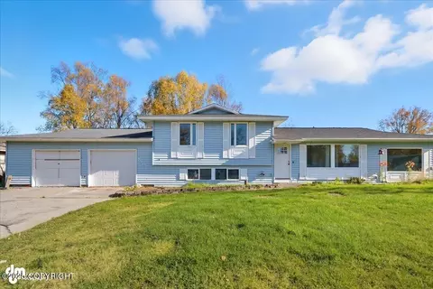 700 Cypress Dr, Kenai, AK 99611