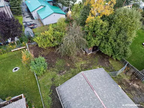 3201 E 43rd Ave, Anchorage, AK 99508 photo 42