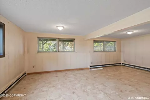 3201 E 43rd Ave, Anchorage, AK 99508 photo 29