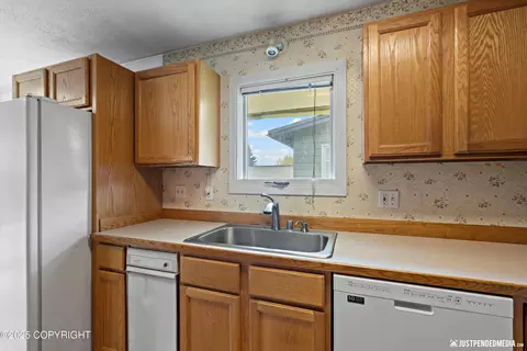 3201 E 43rd Ave, Anchorage, AK 99508 photo 20