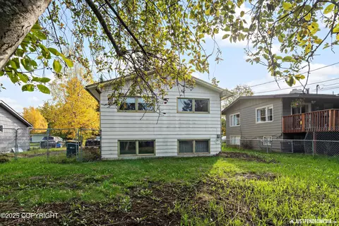 3201 E 43rd Ave, Anchorage, AK 99508 photo 37