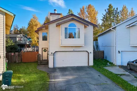 7725 Cherrywood Cir, Anchorage, AK 99507