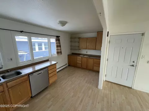 3901 E 9th Ave, Anchorage, AK 99508 photo 40
