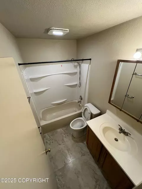3901 E 9th Ave, Anchorage, AK 99508 photo 51