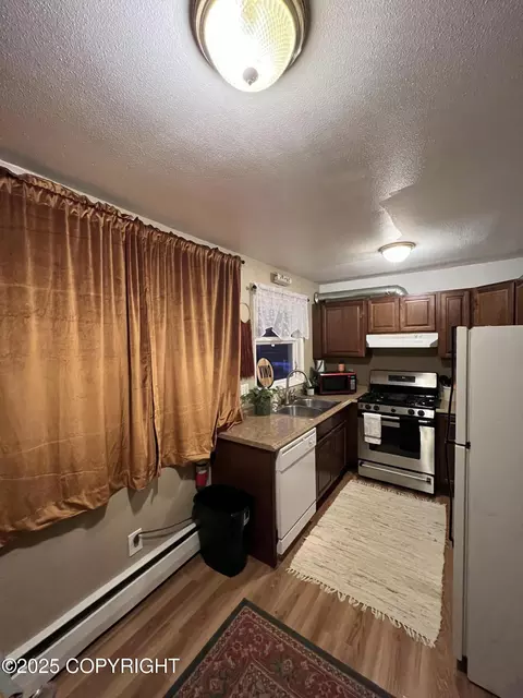 3901 E 9th Ave, Anchorage, AK 99508 photo 13