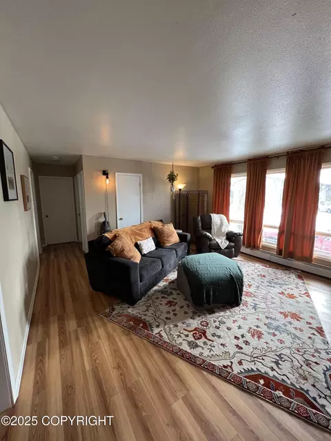 3901 E 9th Ave, Anchorage, AK 99508 photo 2