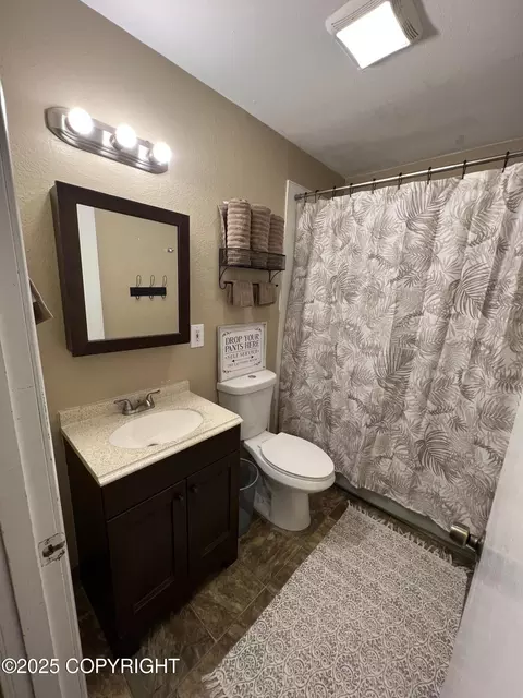 3901 E 9th Ave, Anchorage, AK 99508 photo 10