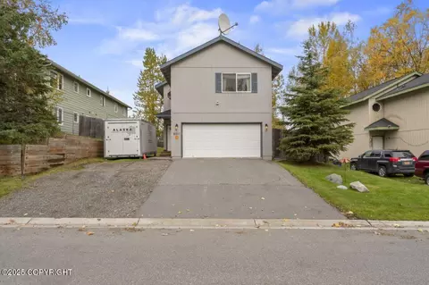 8011 Little Dipper Ave, Anchorage, AK 99504
