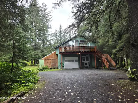 33750 Nash Rd, Seward, AK 99664