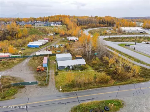 View/Area - 1015 E Moore Rd, Palmer, AK 99645 photo 3 of 7