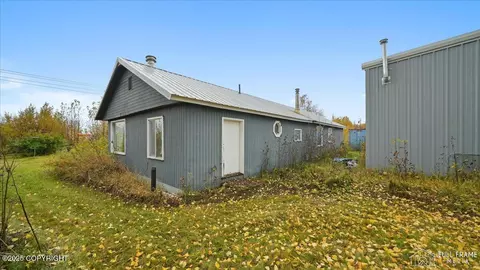 Exterior - 1015 E Moore Rd, Palmer, AK 99645 photo 5 of 5