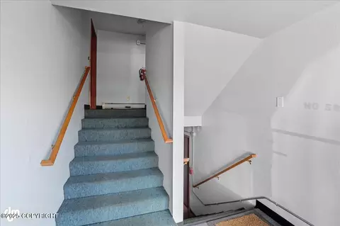 Entry Way - 231 Mccarrey St # 7A, Anchorage, AK 99508 photo 1 of 1