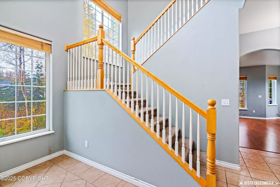 Entry Way - 3140 S Heritage Farm Rd, Wasilla, AK 99654 photo 2 of 6
