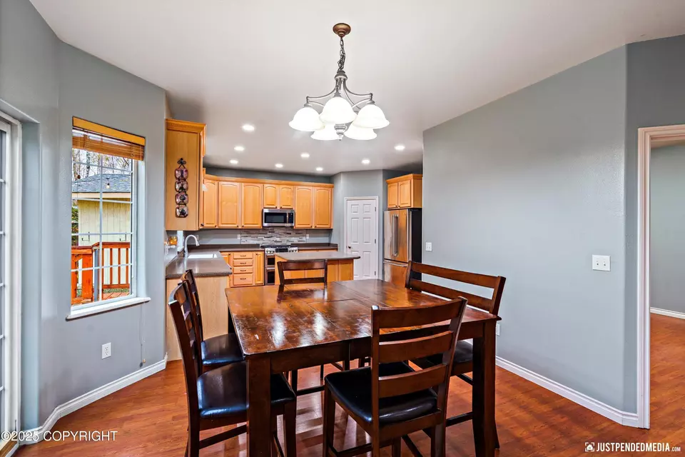 Dining - 3140 S Heritage Farm Rd, Wasilla, AK 99654 photo 1 of 1