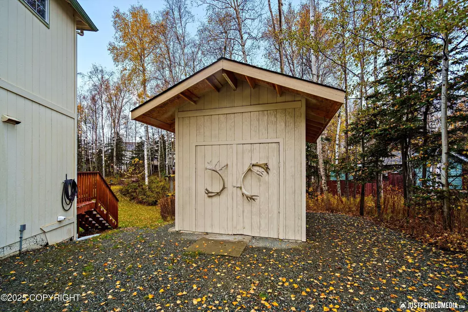 Exterior - 3140 S Heritage Farm Rd, Wasilla, AK 99654 photo 6 of 6