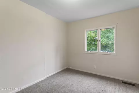 Bedroom - 3731 Mccain Loop, Anchorage, AK 99503 photo 5 of 5