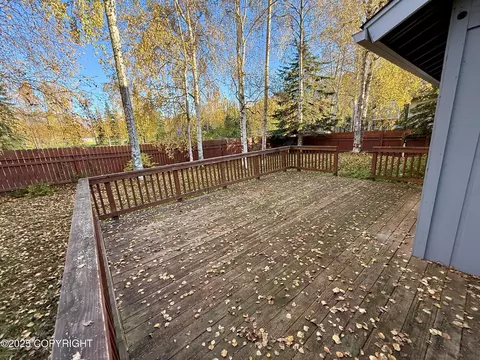 Exterior - 17749 Kiloana Cir, Eagle River, AK 99577 photo 2 of 15