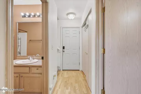 Entry Way - 3832 Sycamore Loop, Anchorage, AK 99504 photo 4 of 5