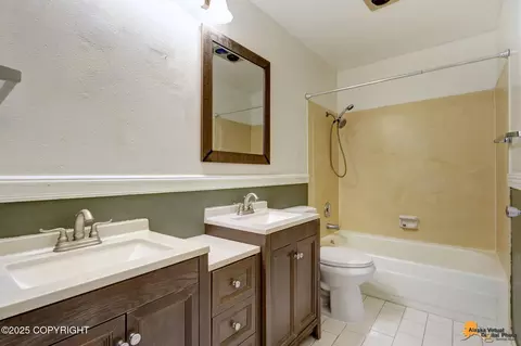 Bath - 400 E 24th Ave # 4, Anchorage, AK 99503 photo 2 of 2