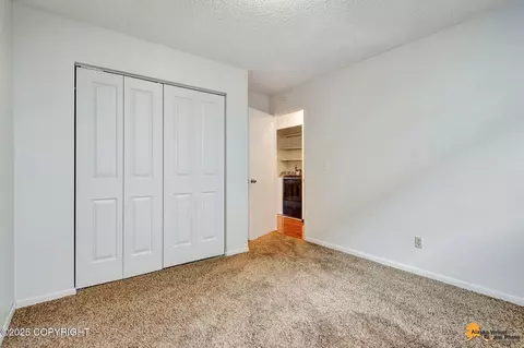 Bedroom - 400 E 24th Ave # 4, Anchorage, AK 99503 photo 4 of 4