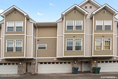 246 E Dowling Rd, Anchorage, AK 99518