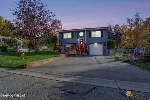 1230 W Beaver Ave, Palmer, AK 99645