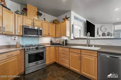 Kitchen - 222 E 7th Ave # 106, Anchorage, AK 99501 photo 4 of 8