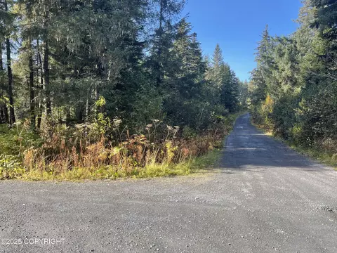 L5a-3 Maximilian Drive, Seward, AK 99664