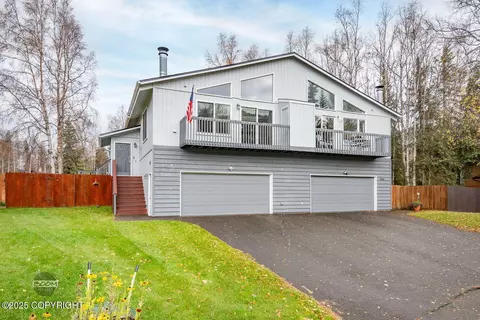 9304 Biorka Cir, Eagle River, AK 99577
