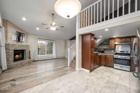 Living - 9304 Biorka Cir, Eagle River, AK 99577 photo 6 of 10