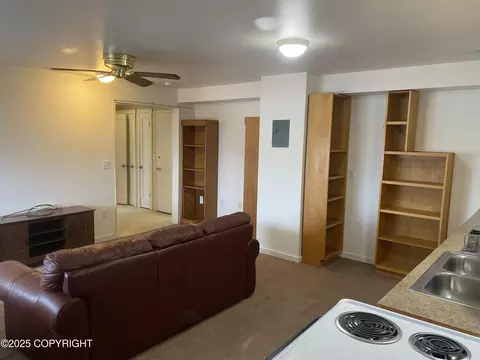 320 Bawden St #613-614, Ketchikan, AK 99901