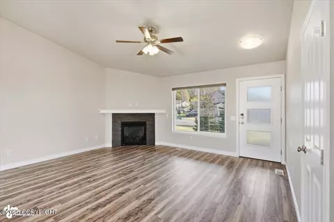 Living - 5579 Big Bend Loop, Anchorage, AK 99502 photo 4 of 6