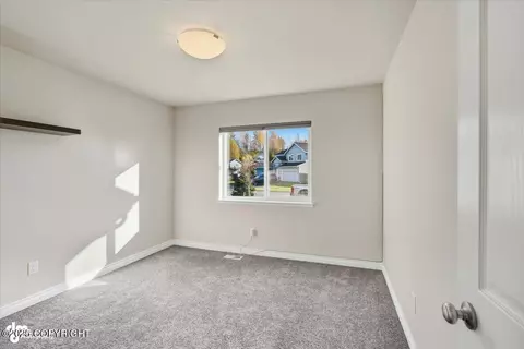 Bedroom - 5579 Big Bend Loop, Anchorage, AK 99502 photo 4 of 10