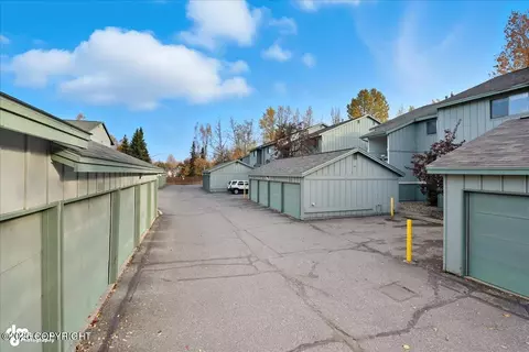 Exterior - 1877 E Tudor Rd # E-101, Anchorage, AK 99507 photo 2 of 3