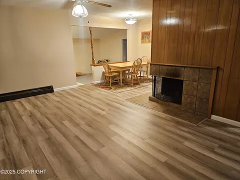 Living - 4338 E 9th Ave, Anchorage, AK 99508 photo 5 of 5