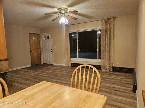 Living - 4338 E 9th Ave, Anchorage, AK 99508 photo 3 of 5