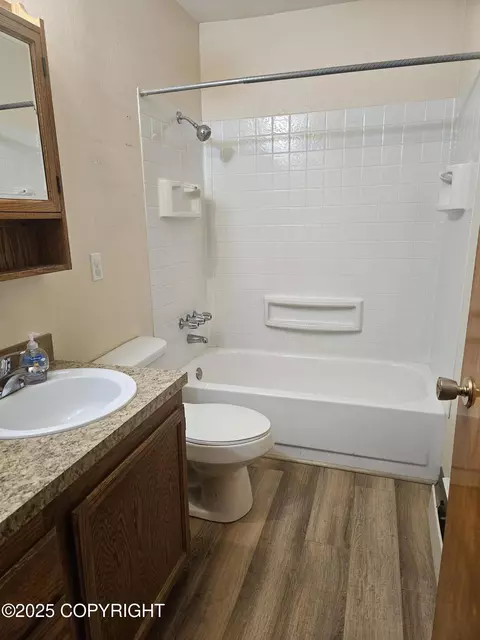 Bath - 4338 E 9th Ave, Anchorage, AK 99508 photo 1 of 1