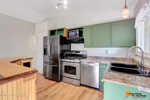 17415 Palos Verdes Dr, Eagle River, AK 99577 photo 6