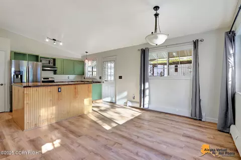 17415 Palos Verdes Dr, Eagle River, AK 99577 photo 2