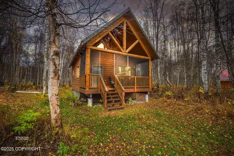 49568 S Hunter Dr, Willow, AK 99688
