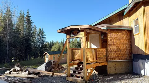 Exterior - 15825 Bear Paw Rd, Ninilchik, AK 99639 photo 4 of 6