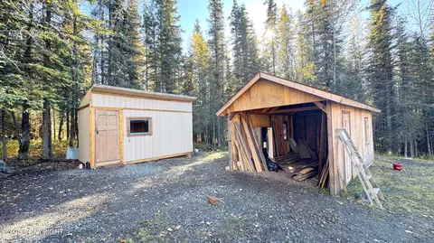 Exterior - 15825 Bear Paw Rd, Ninilchik, AK 99639 photo 5 of 6