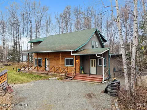 4901 W Christina Ct, Wasilla, AK 99623