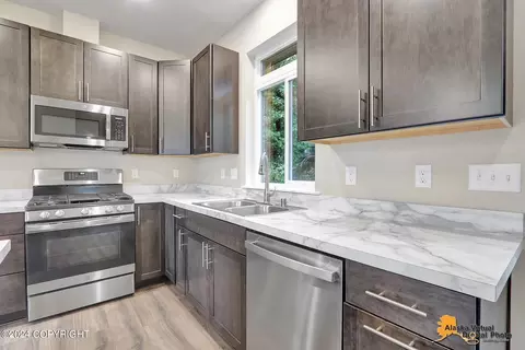 12247 Vista Ridge Loop, Eagle River, AK 99577 photo 5