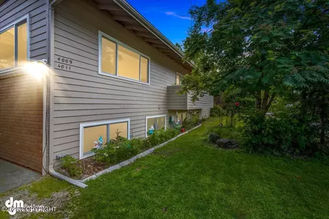 4011 Merrill Dr # 2B, Anchorage, AK 99517