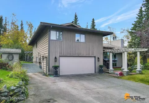 6550 Rockridge Dr, Anchorage, AK 99516