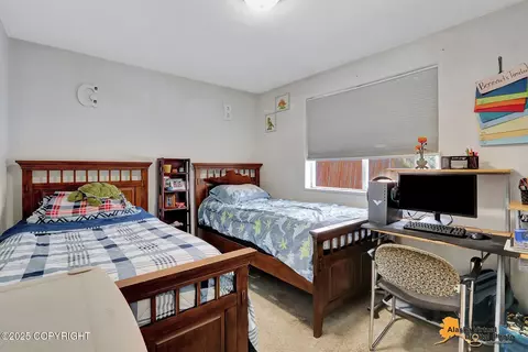 829 E 46th Ct, Anchorage, AK 99503 photo 24