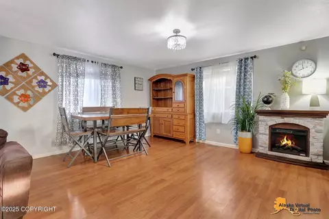 829 E 46th Ct, Anchorage, AK 99503 photo 8