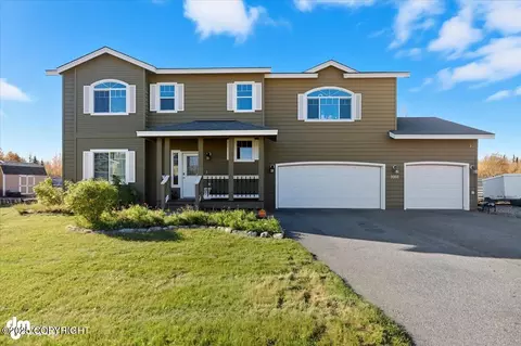 3060 N Lazy Aurora Cir, Palmer, AK 99645